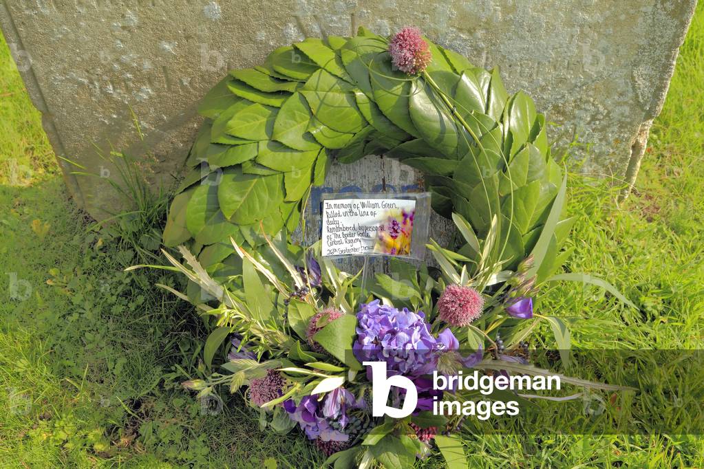 William Green's gravestone, with Border Force wreath, 26 September, 2017, Old Hunstanton churchyard, Norfolk (photo)