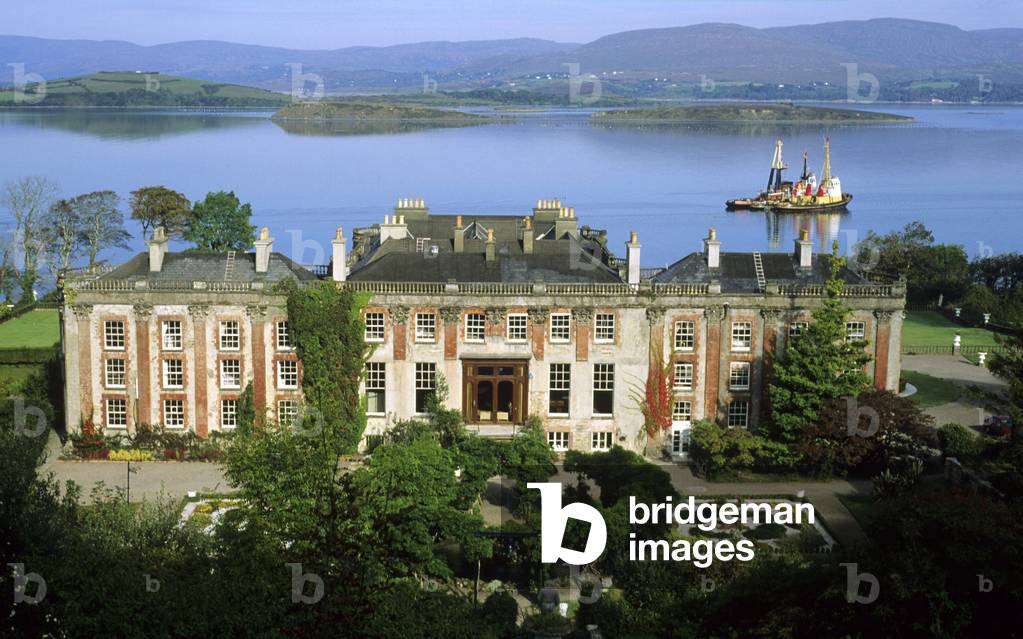 Bantry House and Bay (photo)