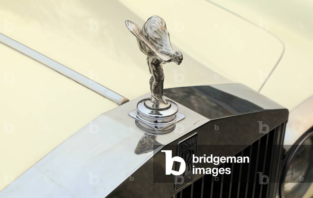 Rolls Royce bonnet ornament 'The Spirit of Ecstasy' (photo) 