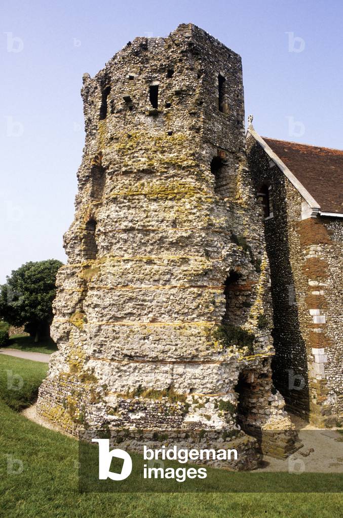 Roman lighthouse (photo)