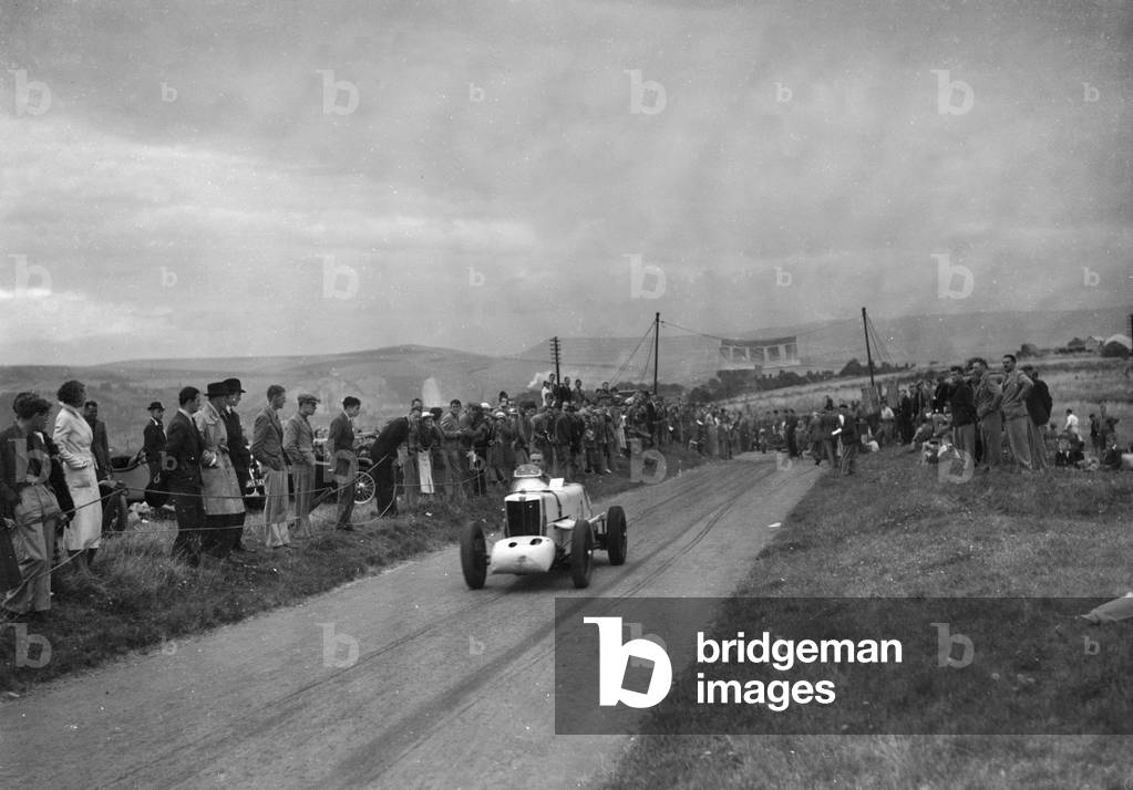MG of JKW Baines competing in the Bugatti Owners Club Lewes Speed Trials, Sussex, 1937 (photo)
