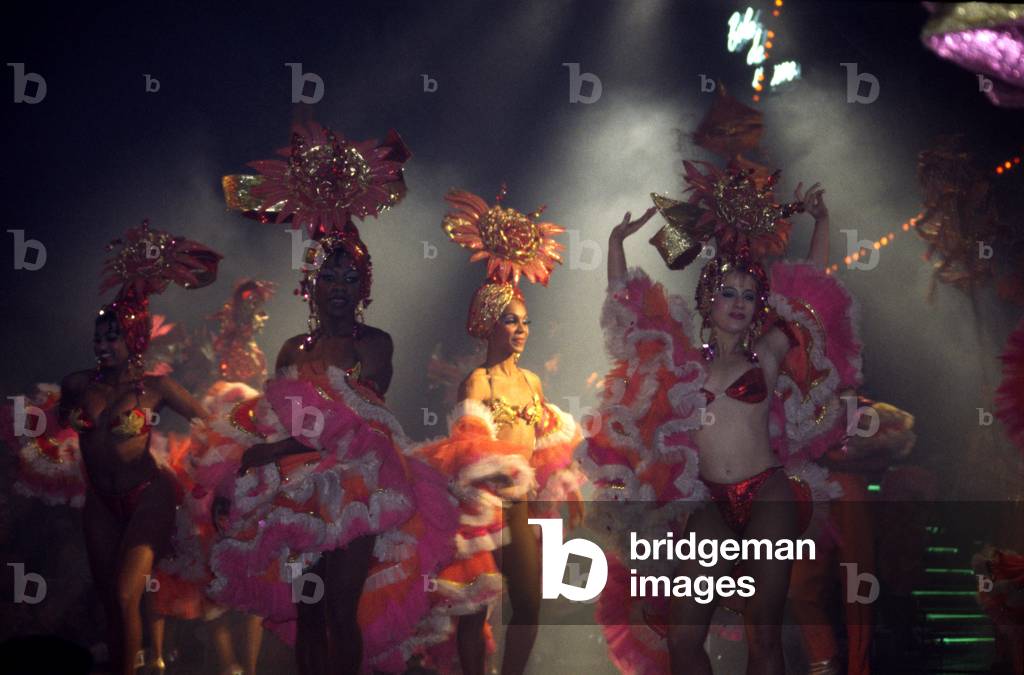 Salsa dancing at Tropicana