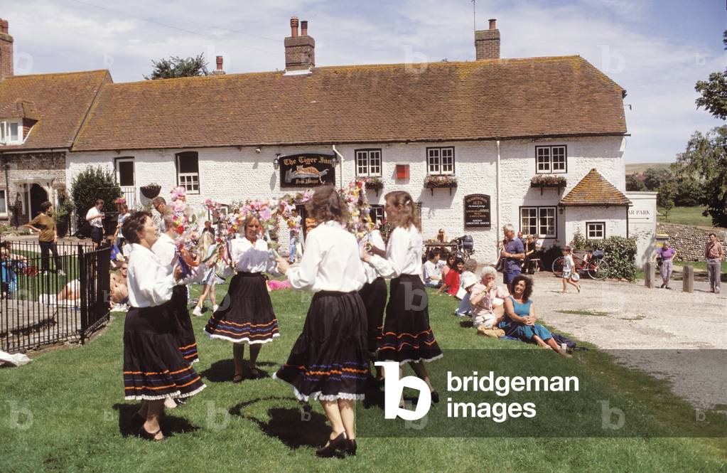 English  Morris Dancing