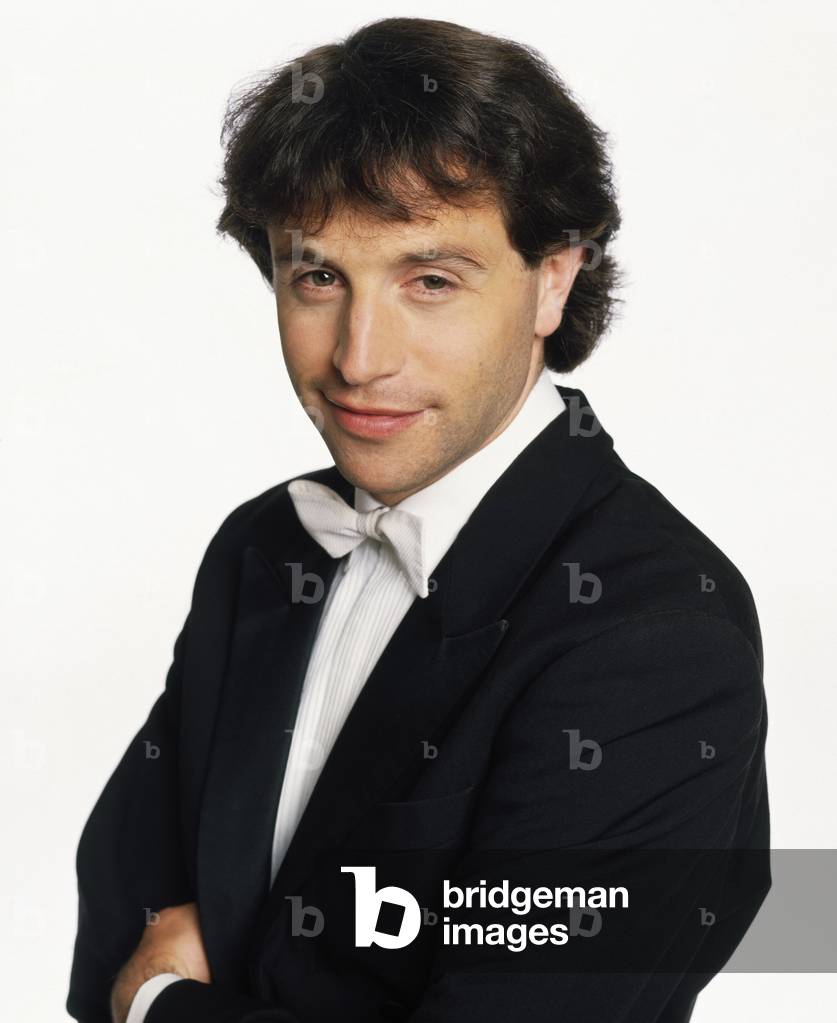 Mark Wigglesworth - portrait