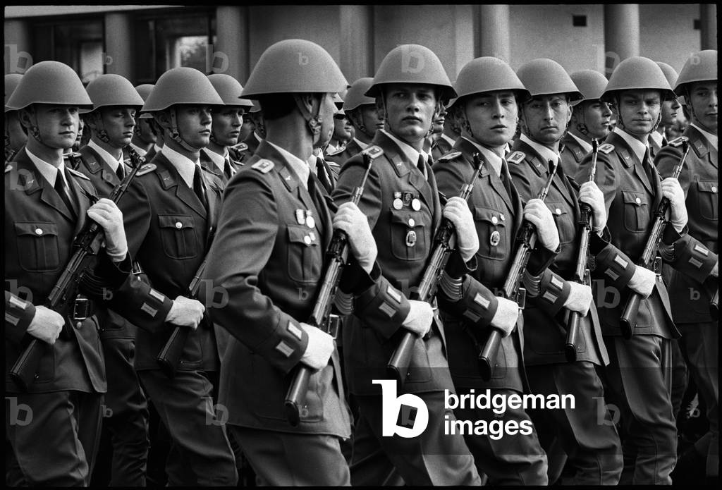 Military Parade of the National People's Army to celebrate the 32nd anniversary of the founding of East Germany, 1981 (b/w photo)