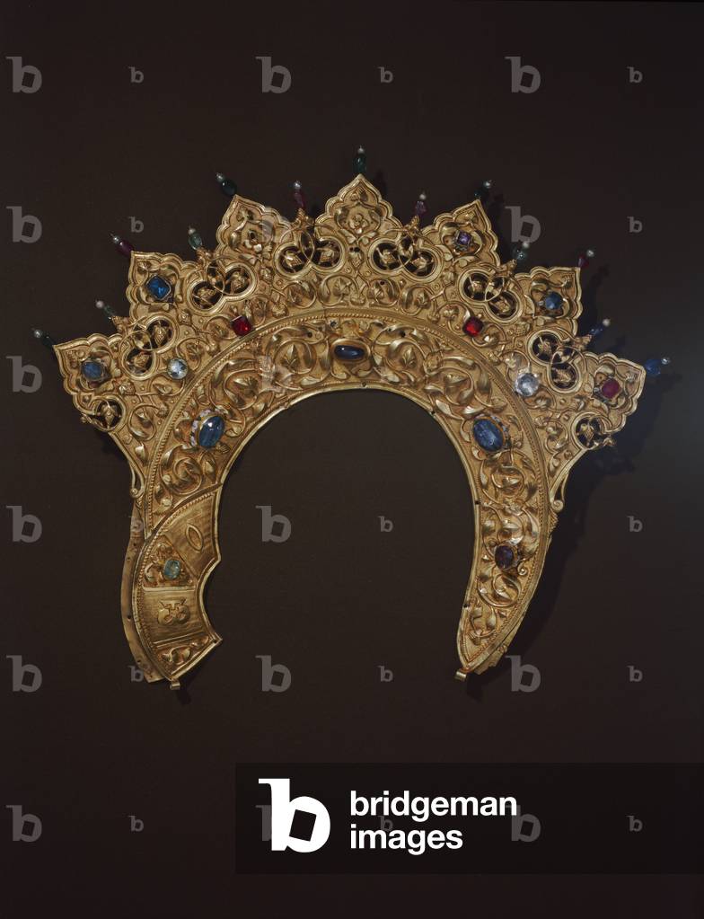 Crown from the oklad of the Icon of the Virgin of Bogolyubskaya, Moscow, late 14th - early 15th century (gold & precious stones)