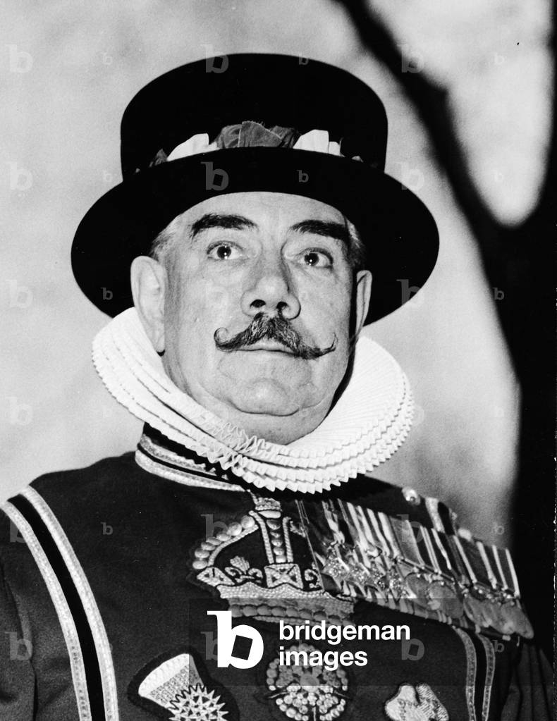 The Yeoman Gaoler (b/w photo)