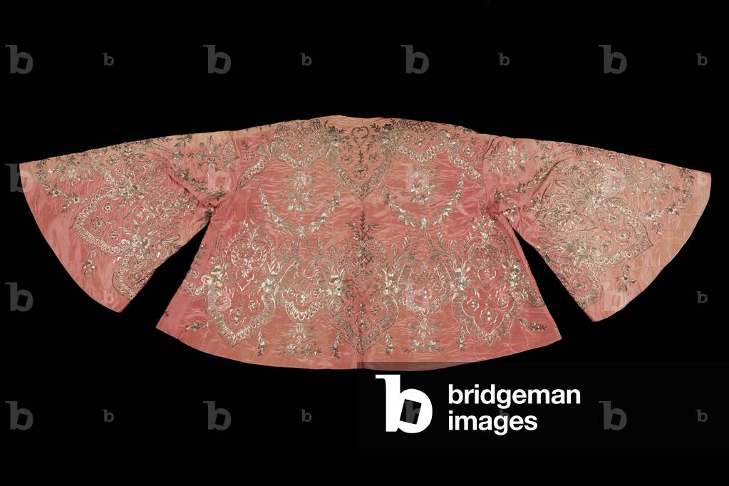 Queen Victoria pink silk jacket (textile)