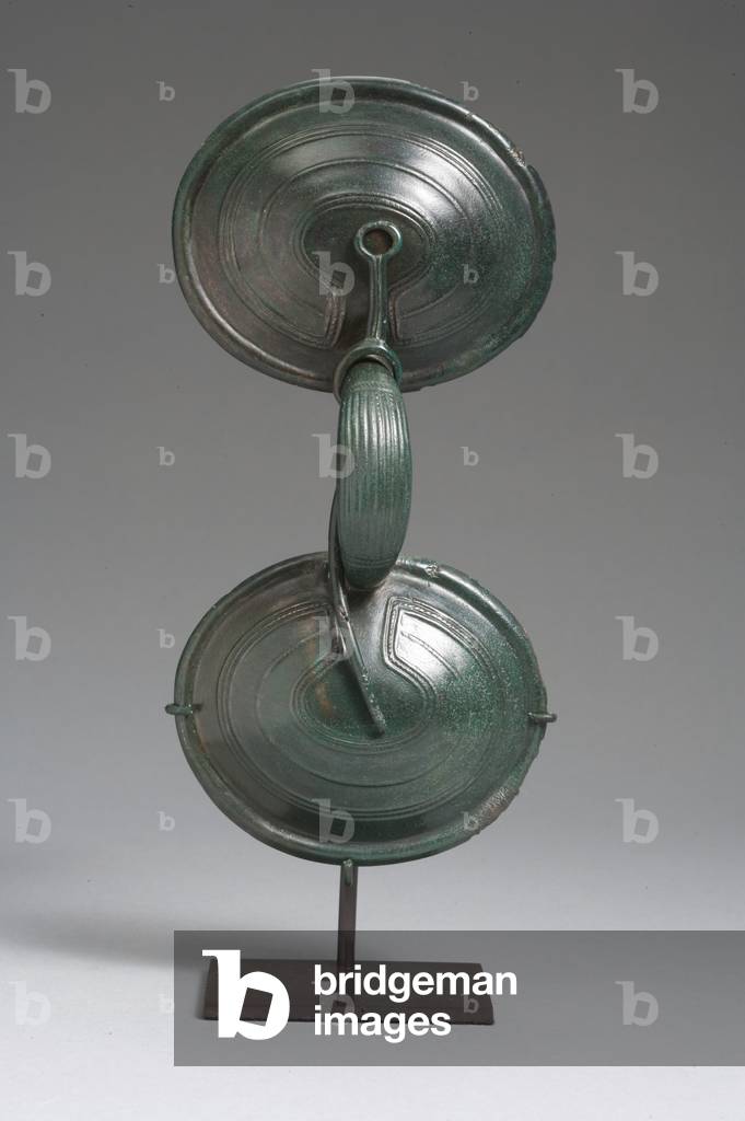 European fibula, Northern Bronze Age, Phase II (bronze)