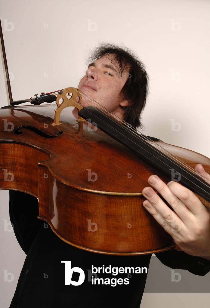 Julian Lloyd-Webber - portrait