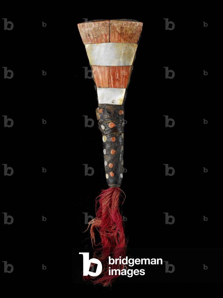 Sceptre, 1100-1450 AD (wood, shells, wool, resin & cotton twine)
