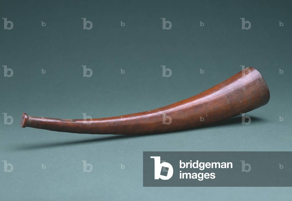 Horn, no date (ivory)