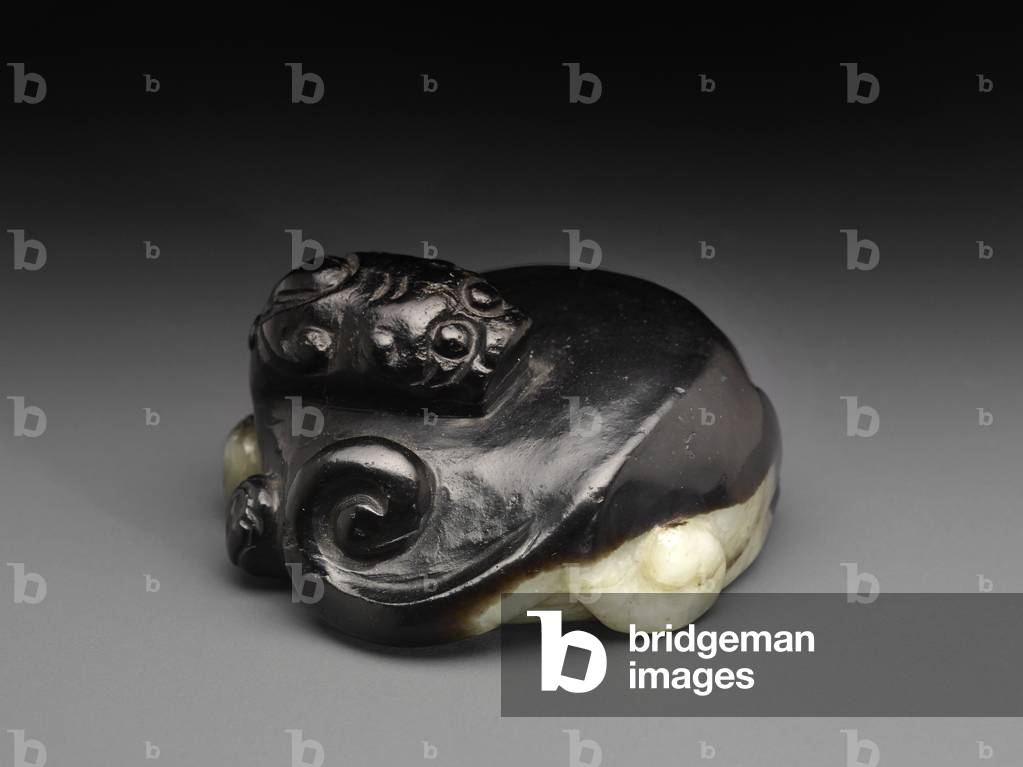 Coiled qilin, late 14th-mid-17th century (nephrite)