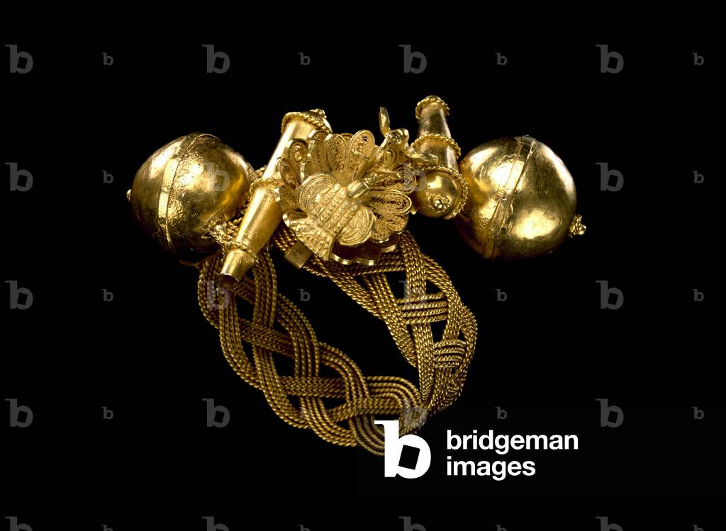 Bracelet, no date (gold)