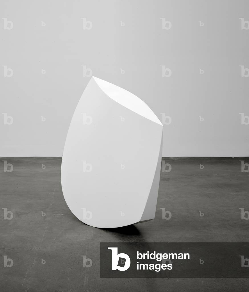 Verónica, 2007 (fiberglass, resin, and lacquer)