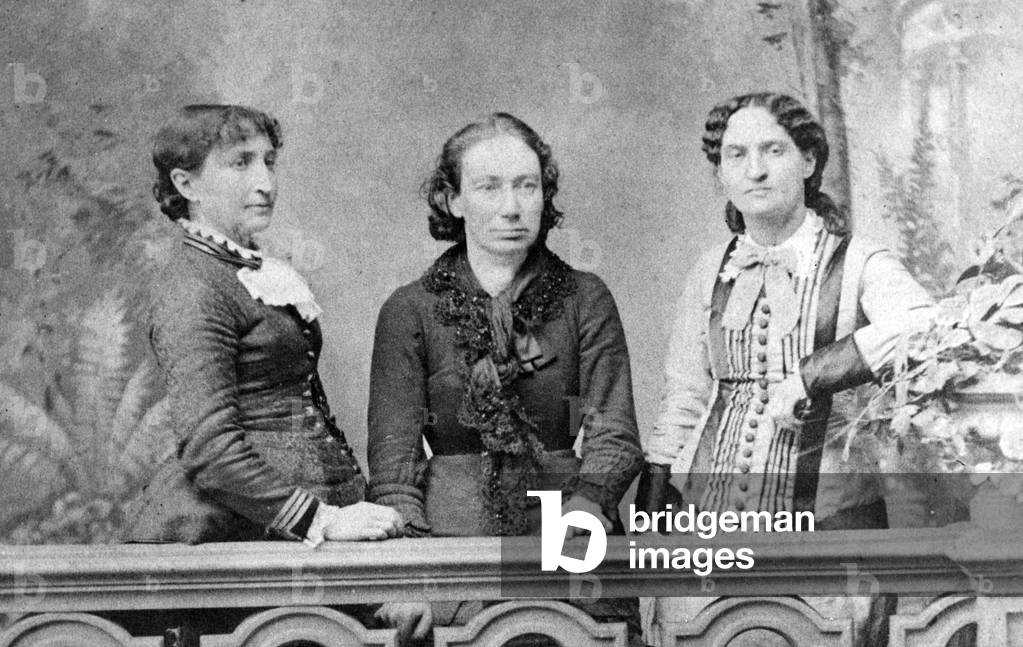 Portrait of Louise Michel between Marie Ferre and Paule Minck  - 1871 -