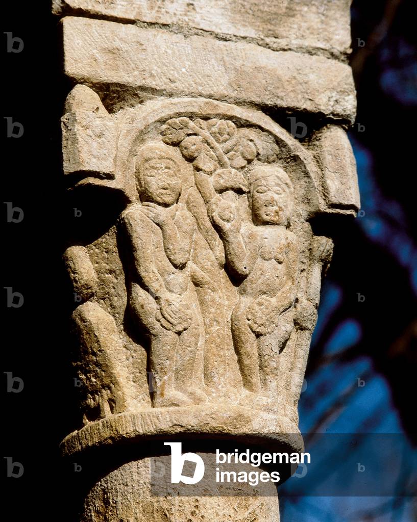 Capital depicting the Original Sin, in the cloister of the convent of Sant Domenec, Peralada (marble)