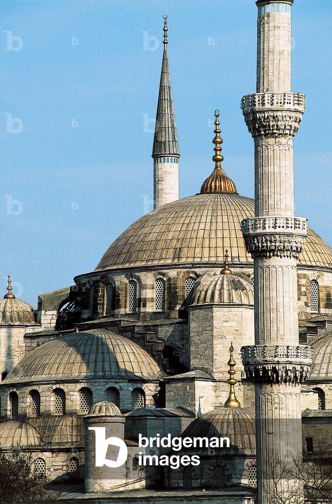 Exterior view of the Sultan Ahmet Camii (Blue Mosque) built 1609-16 (photo)
