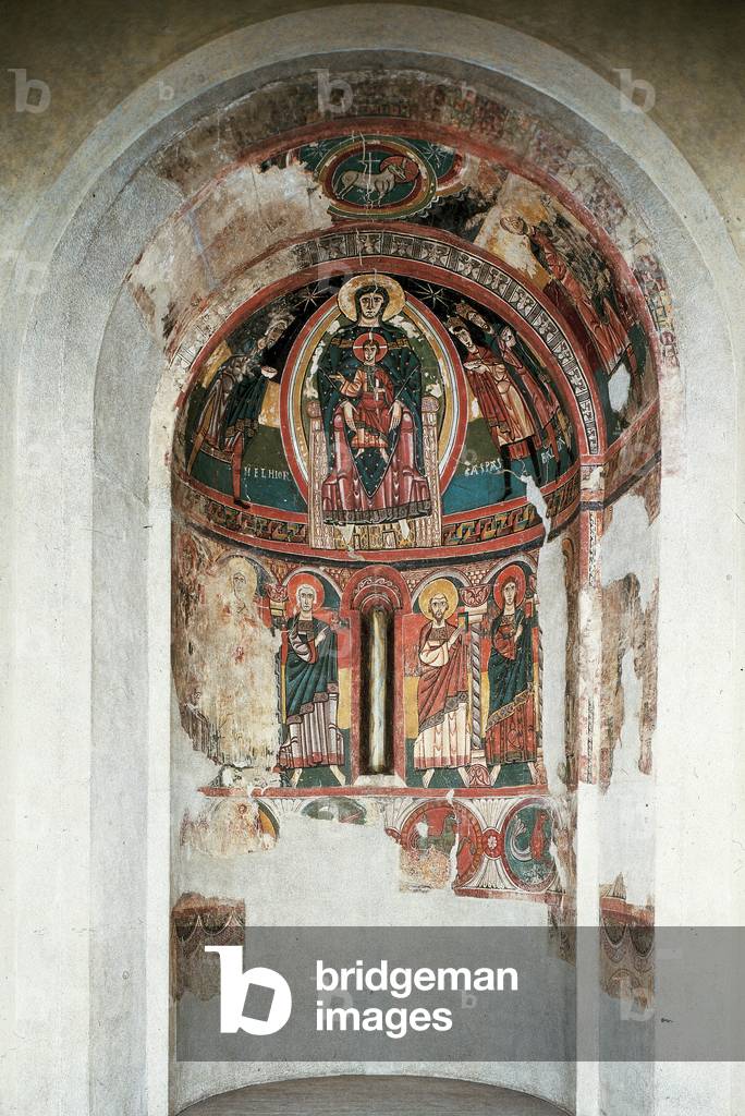 Representation of the Virgin and Child surrounded by the Magi Kings. Fresco from the central apse of the church of Santa Maria in taull. Around 1123. Barcelona. National Museum of Art of Catalonia