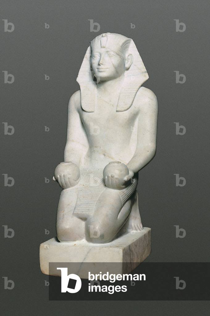 Tuthmosis III offering nu jars to Amun-Re, New Kingdom (marble)