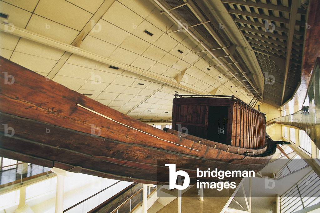 The solar boat of Pharaoh Khufu, Giza, Egypt (photo)