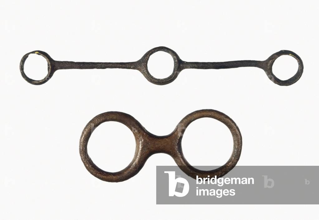 Age of iron. Bridal piece. Departing from Huelva in Andalusia, Spain. Keep a Madrid. Museum of Arqueologico Nacional.