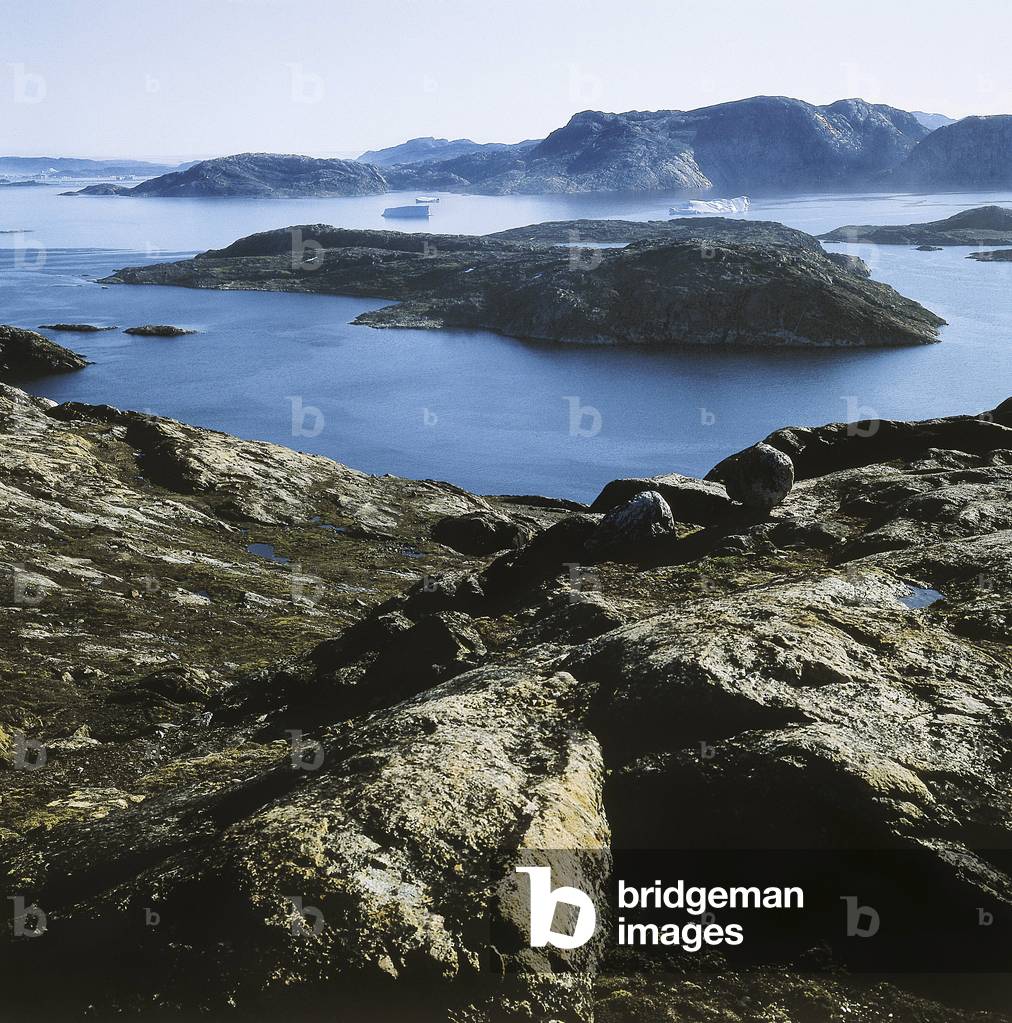 View of the coasts of Upernavik in Greenland. Photograph.