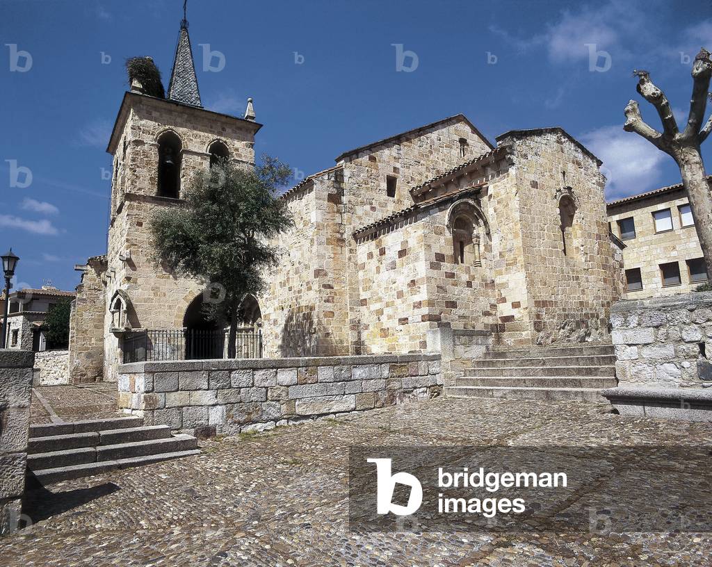 Church of San Cipriano, 11th century (photo)