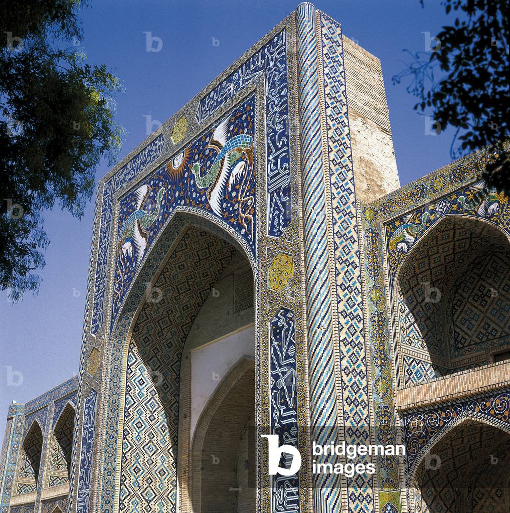 Nadir Divan-begi Madrasa, Bukhara, Uzbekistan, 1619-1623 (photo)