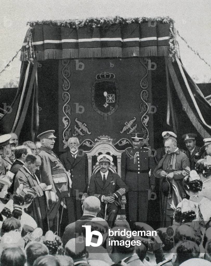 Alfonso XIII and Primo de Rivera in Sagunta, Spain, 1927 (b/w photo)