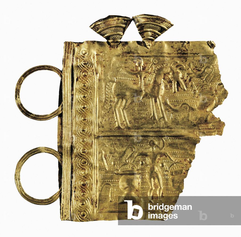 Fragment of a diadem, from Mones, Concejo de Pilona (gold)