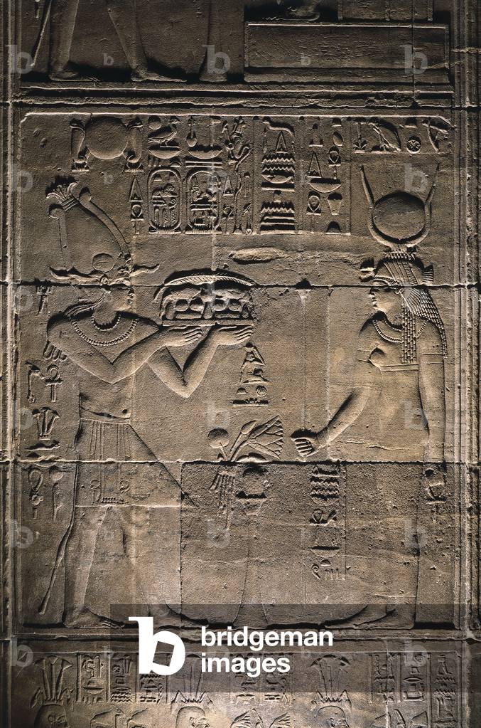 Relief depicting Ptolemy giving an offering to Hathor (stone)