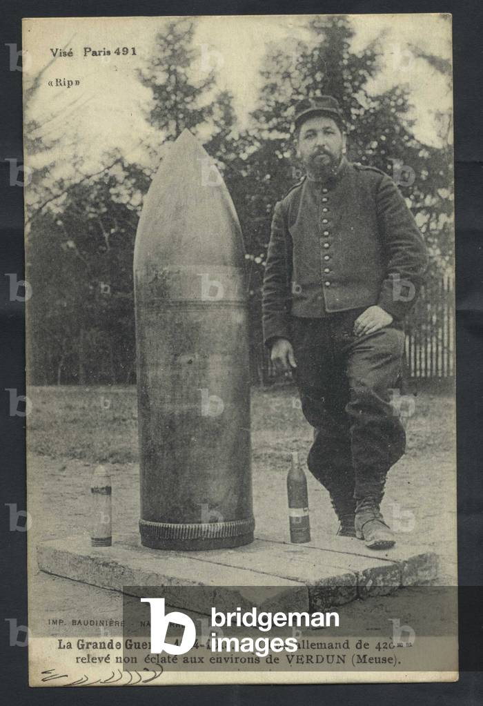 War 14-18: 1915: German 420 mm shell unshelled near Verdun (Postcard)
