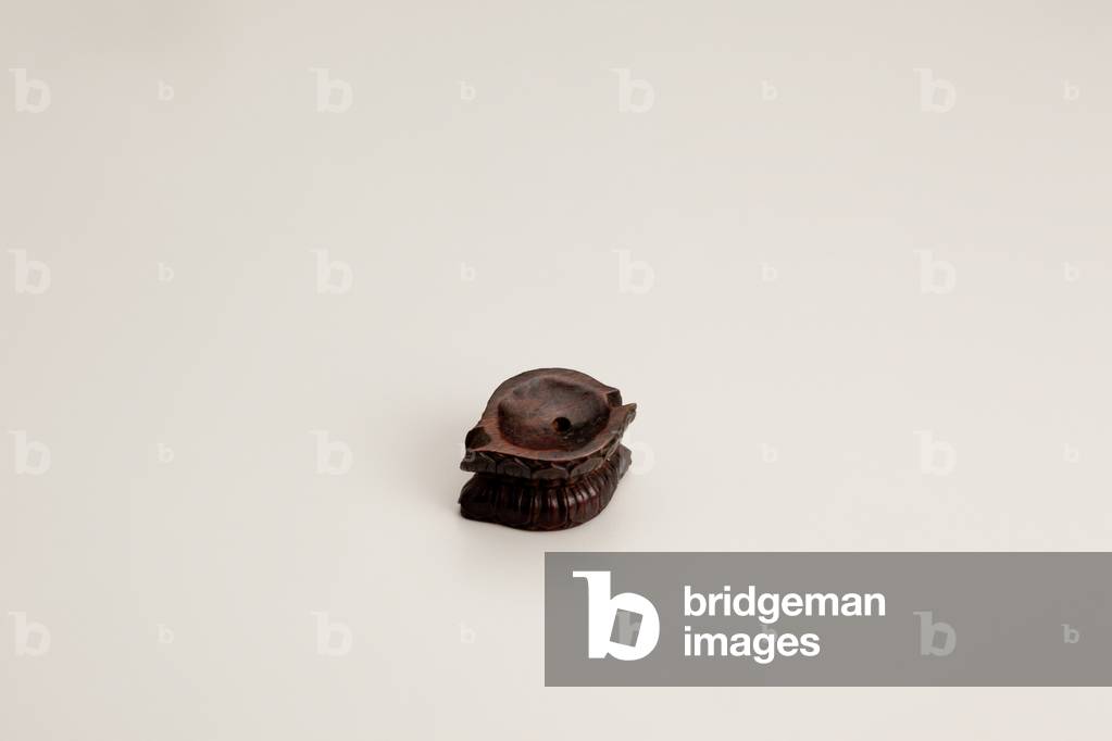 Seated Bodhisattva (gilt bronze) (stand)