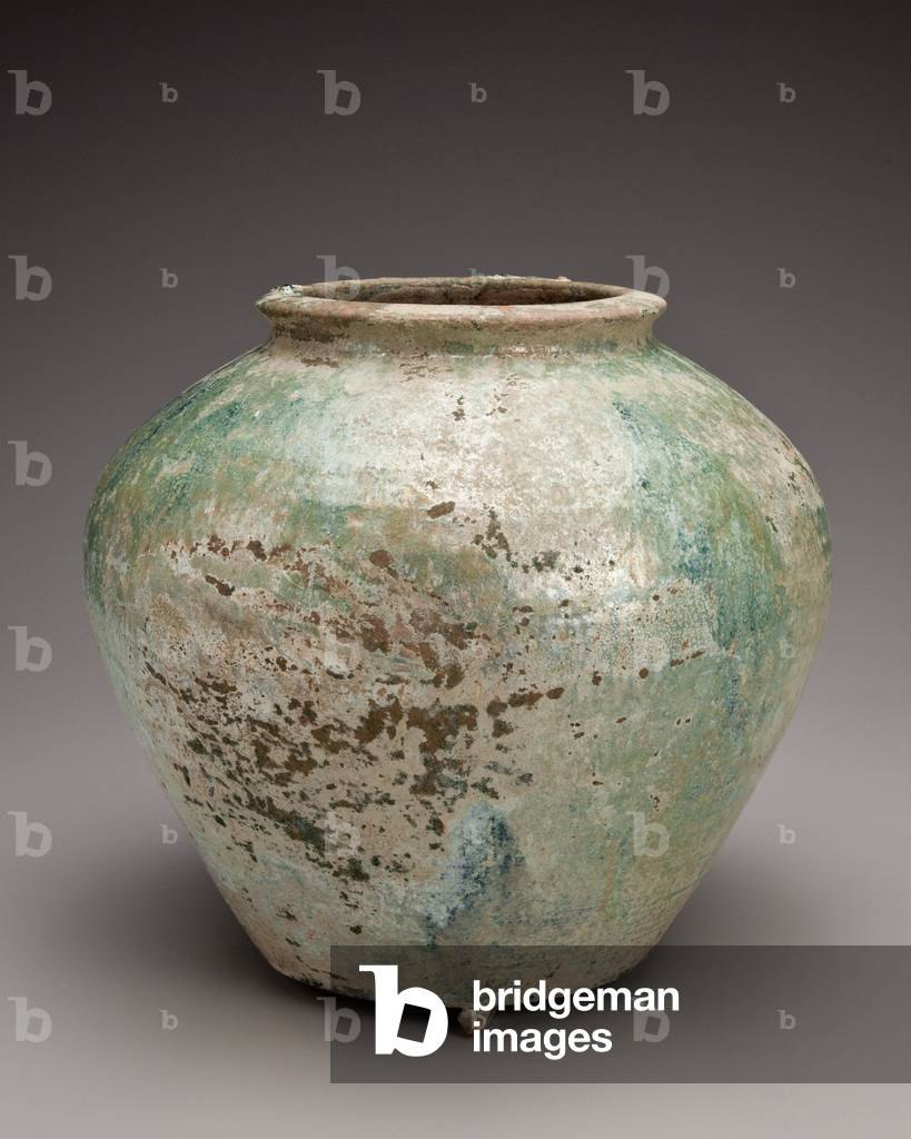 Hu (earthenware, lead-fluxed glaze)