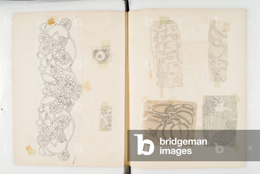 Album Of 400 Transfer Designs, With One colour Print (paper, pencil)