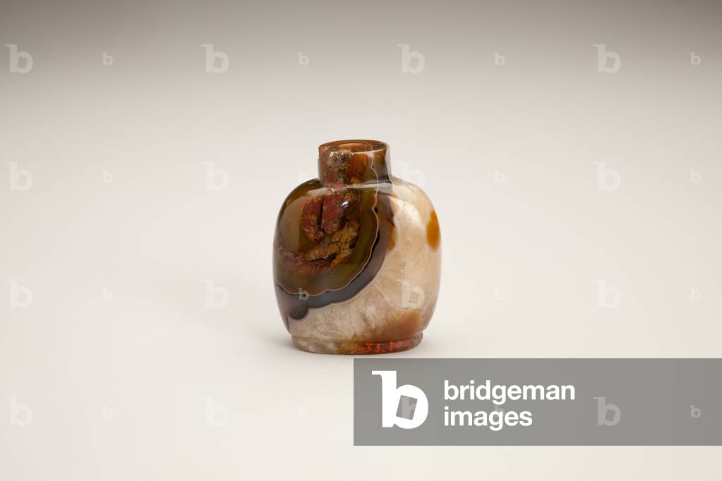 Snuff bottle with lid (agate)