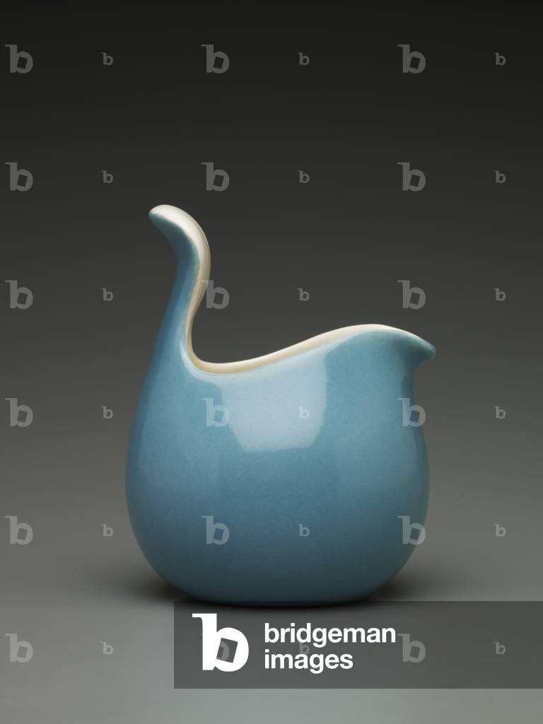 Town & Country Creamer (earthenware)