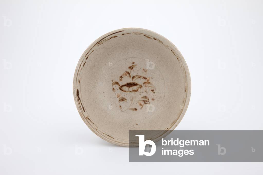 Bowl (grey-brown glaze, brown underglaze)