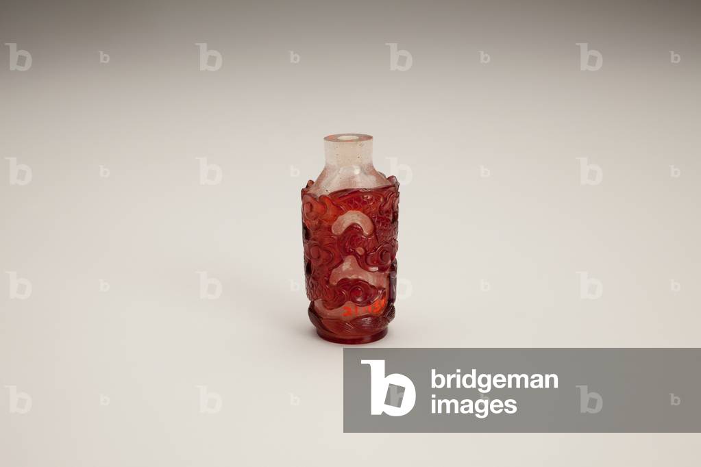Snuff bottle (glass)