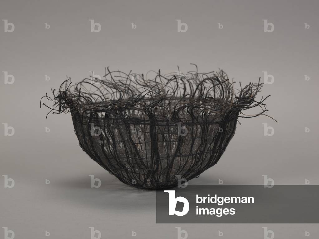 Bird'S Nest Basket (linen, copper wire, hand-made paper)