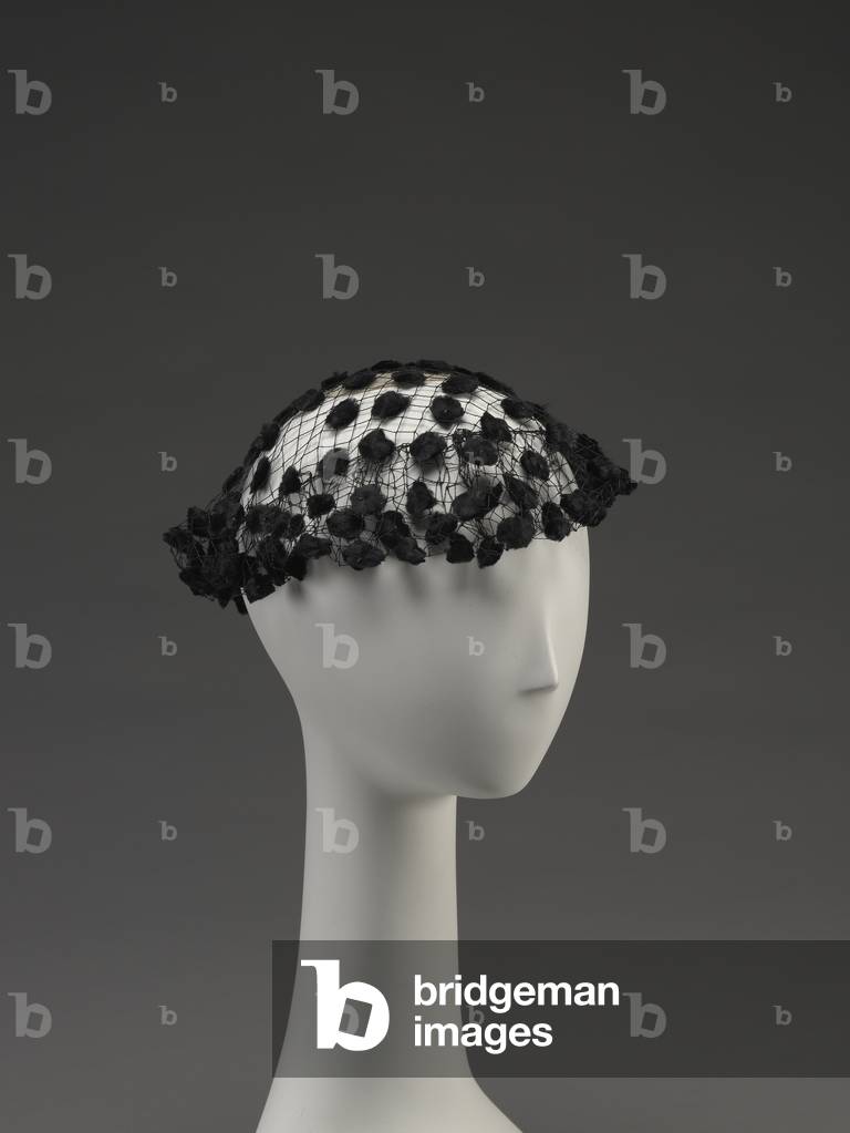 Hat (photo)