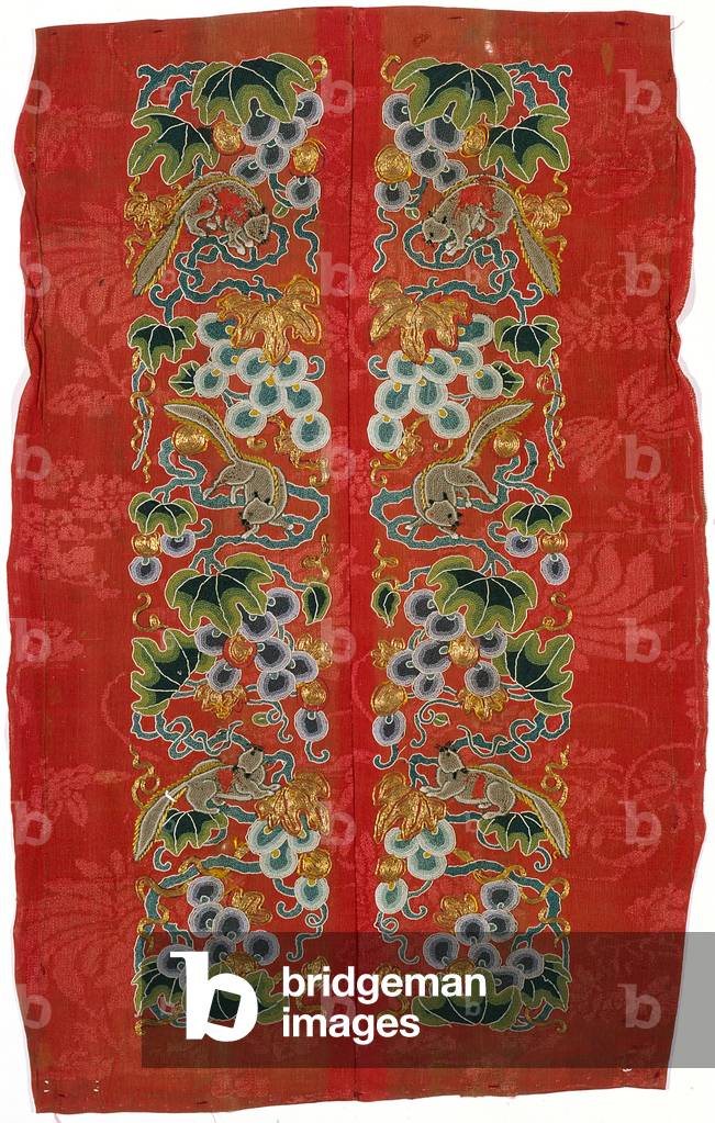 Pair Of Sleeve Facings (photo)