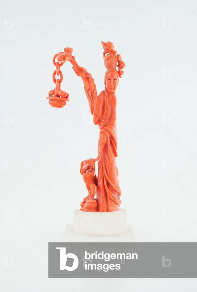 Lady leading a Lion (coral)
