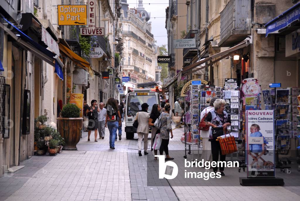 People in a street, shops, Old Town of Montpellier, Herault, Languedoc Roussillon (Languedoc-Roussillon), France, Europe. Photography
