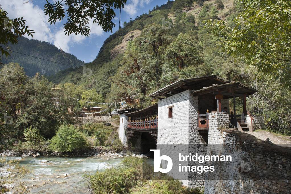 Covered bridge; path to the Cheri Goemba Monastery; Chagri Dorjeden Monastery near Thimphu; the Himalayas; Kingdom of Bhutan; South Asia; Asia