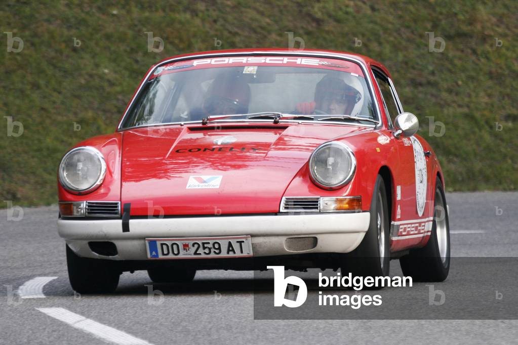 Porsche 911 S, built 1966