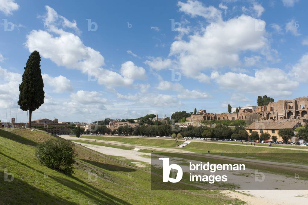 Unbuilt Rome Image of View across the unbuilt area of Circus Maximus on the