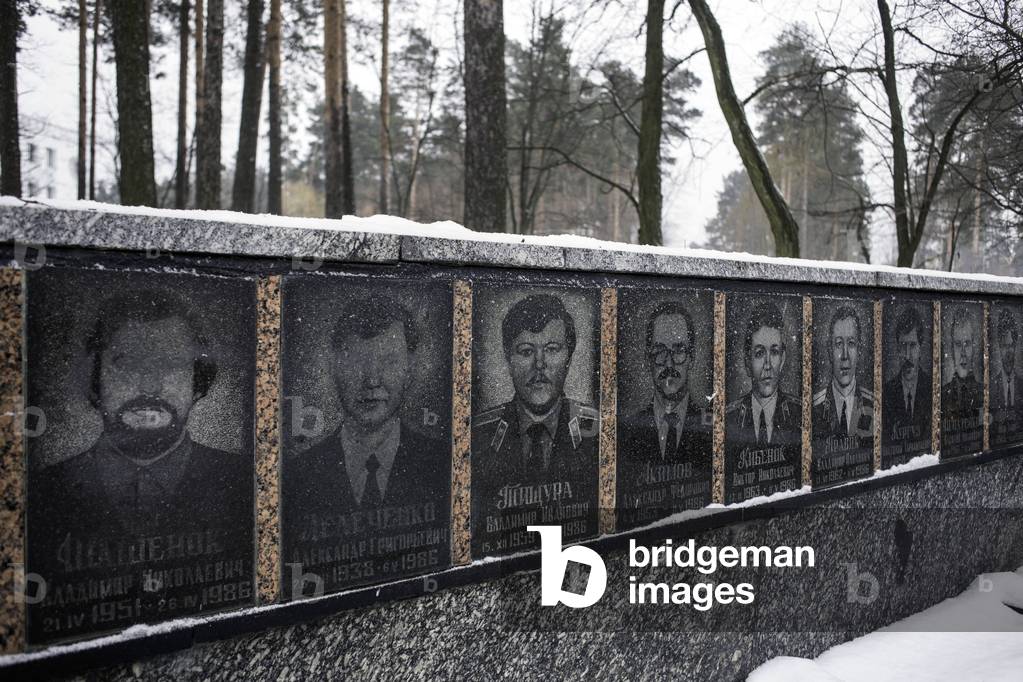 Monument celebrating the 28 firefighters deceased the first days of the Chernobyl nuclear disaster, Slavutych Ukraine February 2015 (Town square of Slavutych, founded for the survivors of the Chernobyl disaster, memorial to the 28 firefighters who died during the first days of the nuclear disaster, Slavutych, Ukraine, Europe)