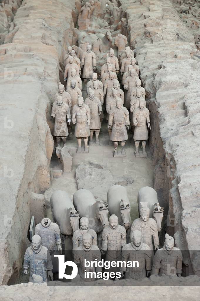 Terracotta Army warrior, Mausoleum of Emperor Qin Shi Huang, 3rd century BC (photo)